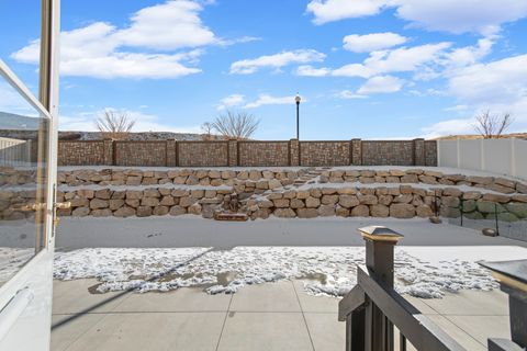 Tiny photo for 7127 W HAWK VIEW WAY S, West Jordan, UT 84081 (MLS # 2131461)