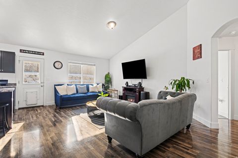 Tiny photo for 7127 W HAWK VIEW WAY S, West Jordan, UT 84081 (MLS # 2131461)