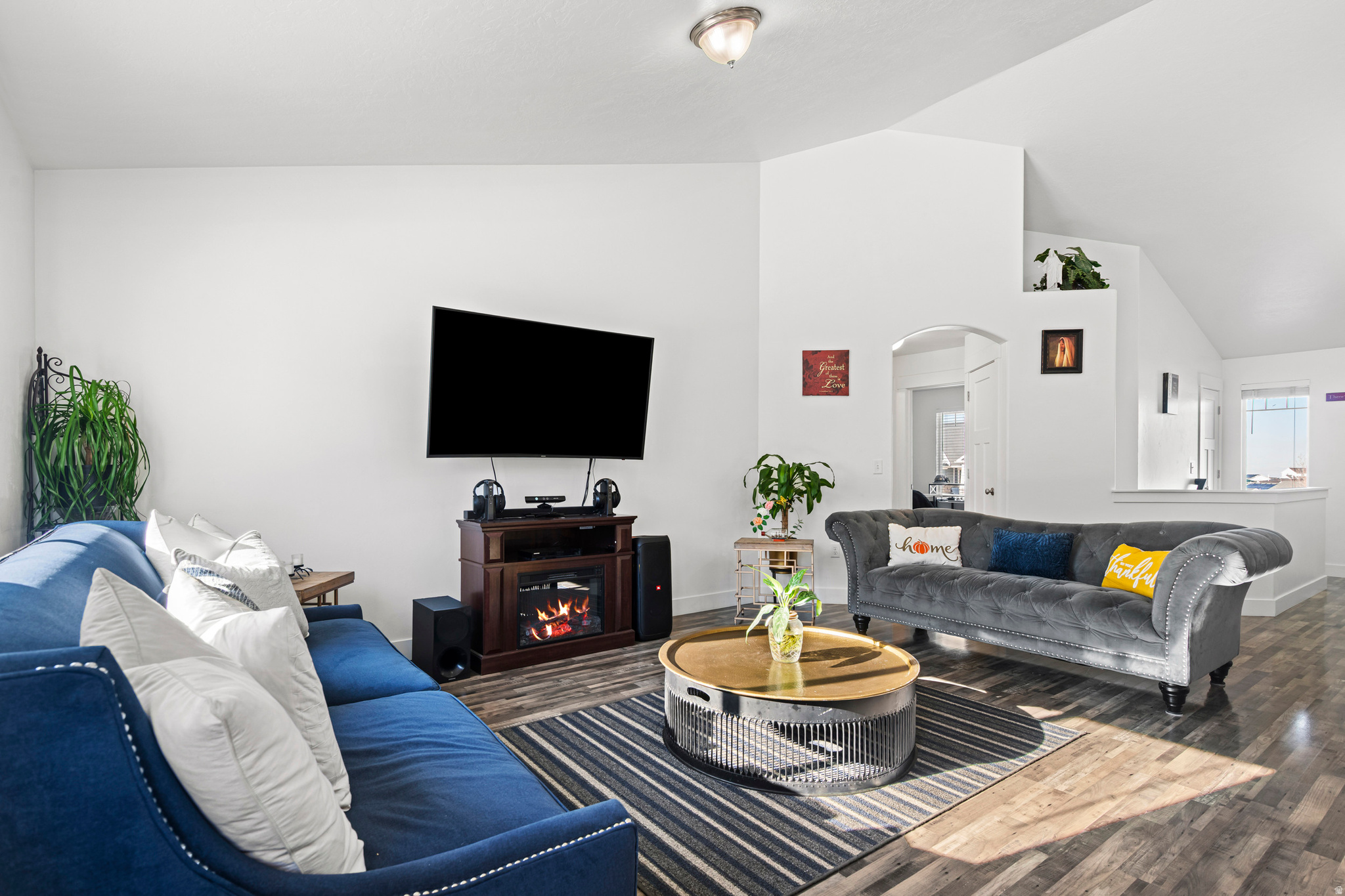 SUNSET HILLS - Residential