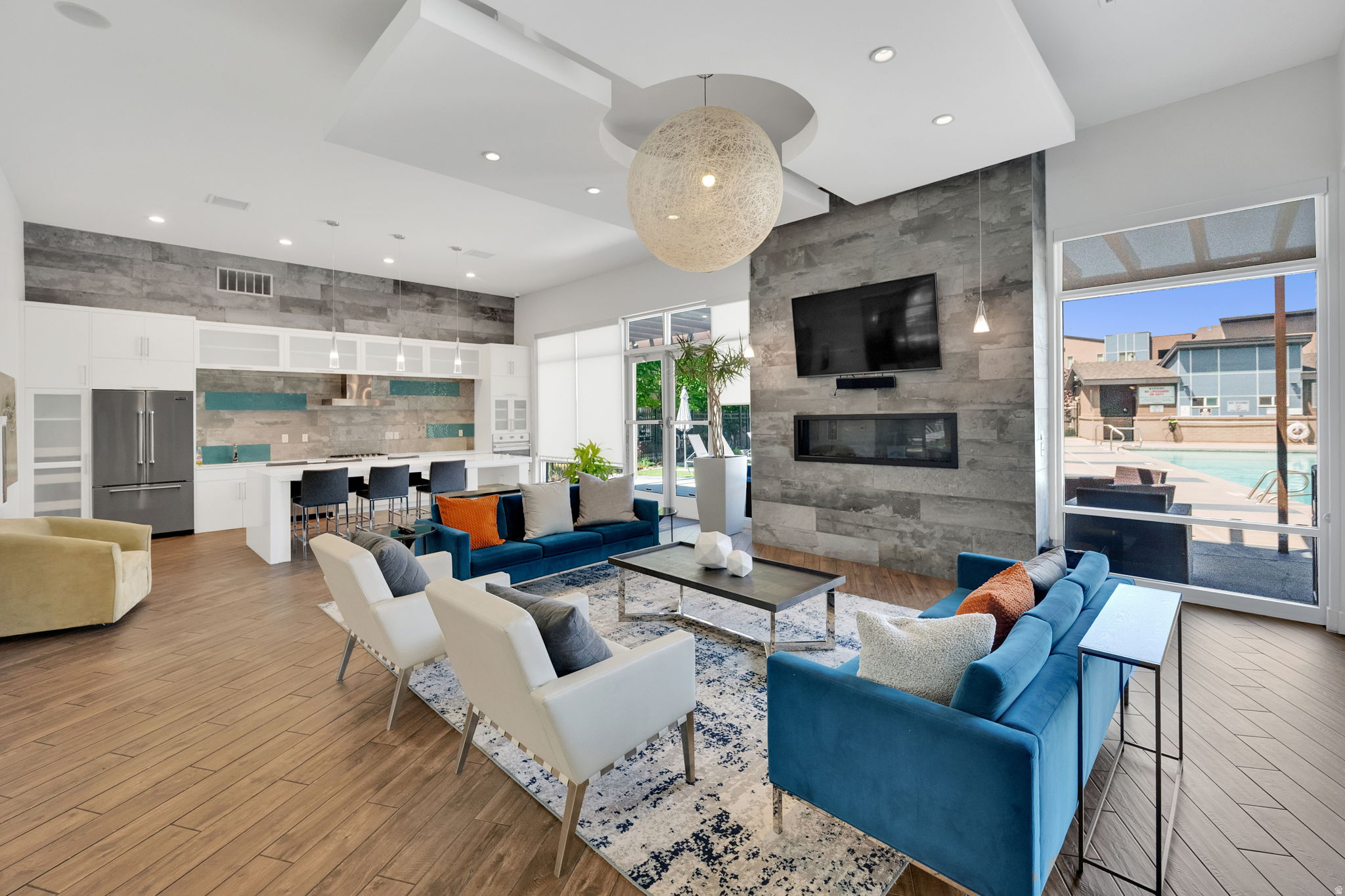ROOFTOPS AT 78 - Residential