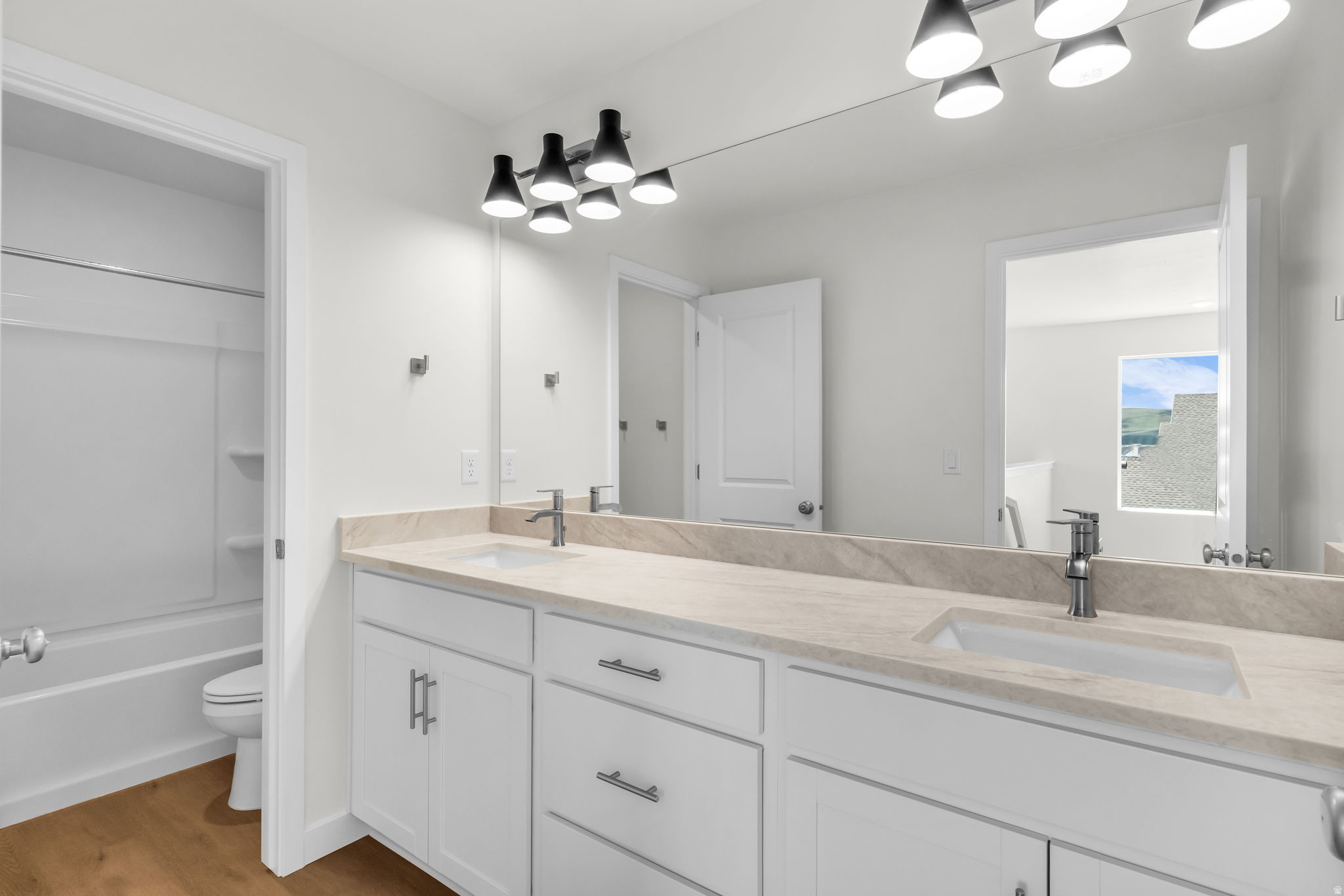 SILVER CREEK - Residential