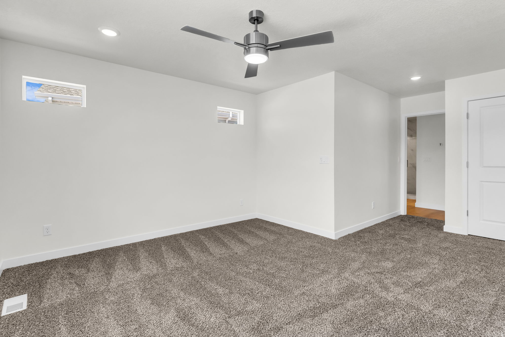 SILVER CREEK - Residential
