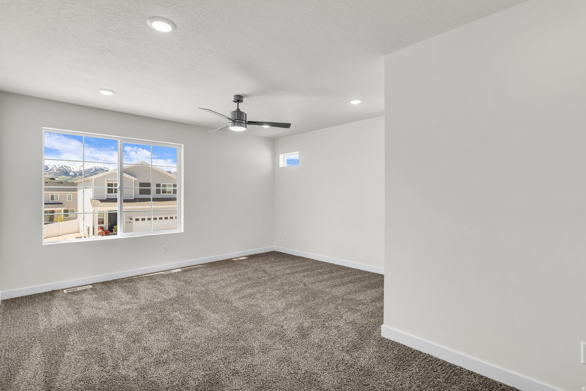 SILVER CREEK - Residential