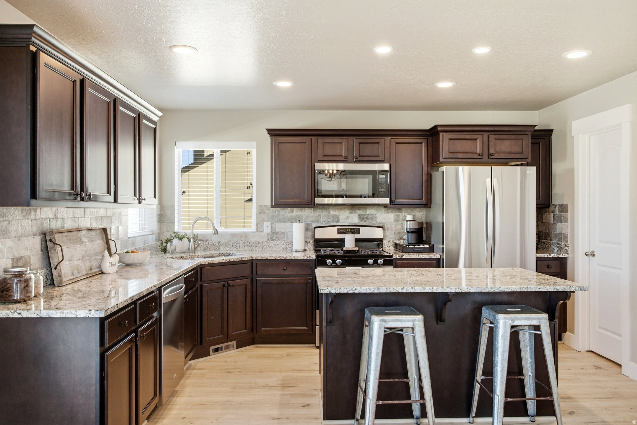 BRANDON PARK - Residential