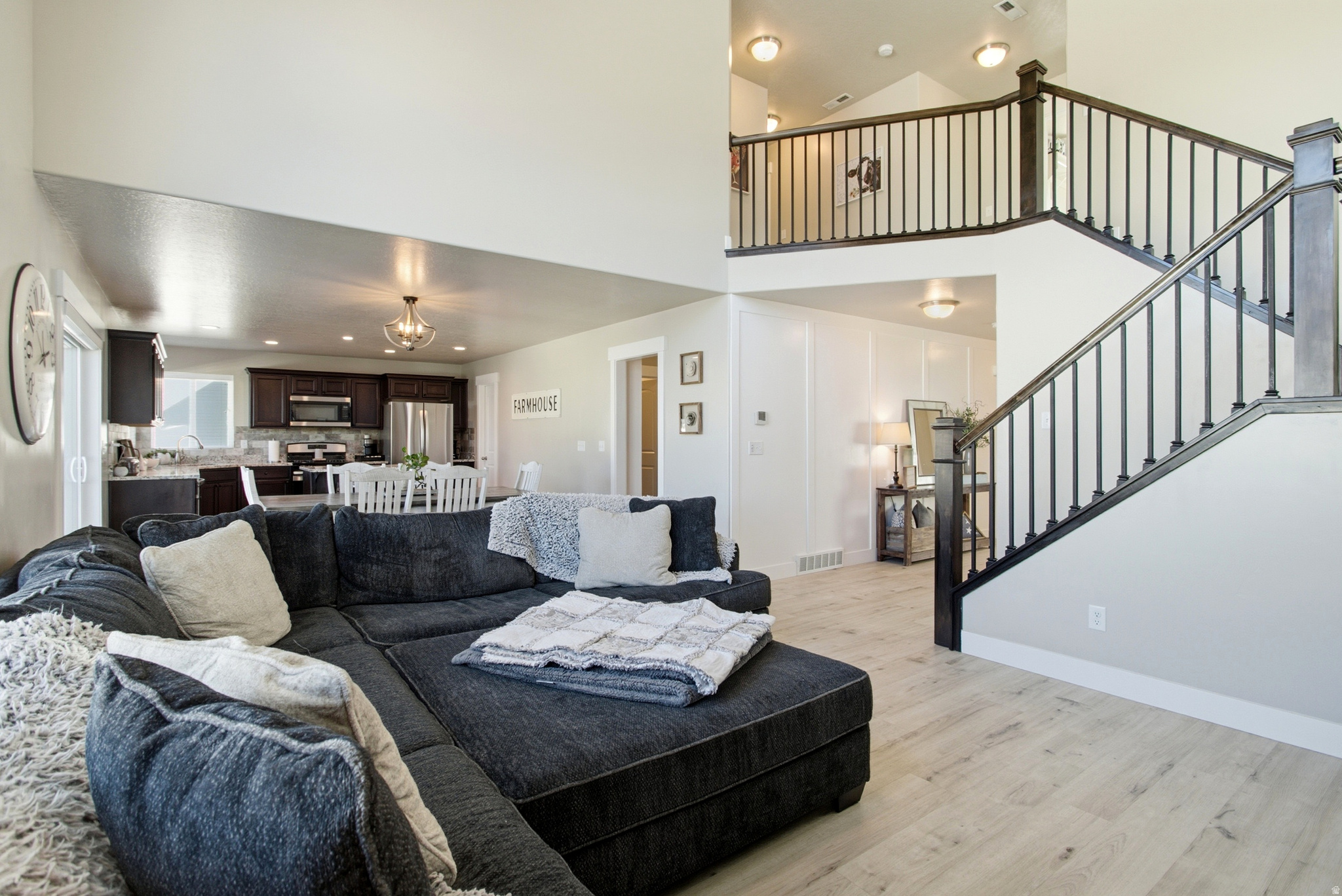 BRANDON PARK - Residential