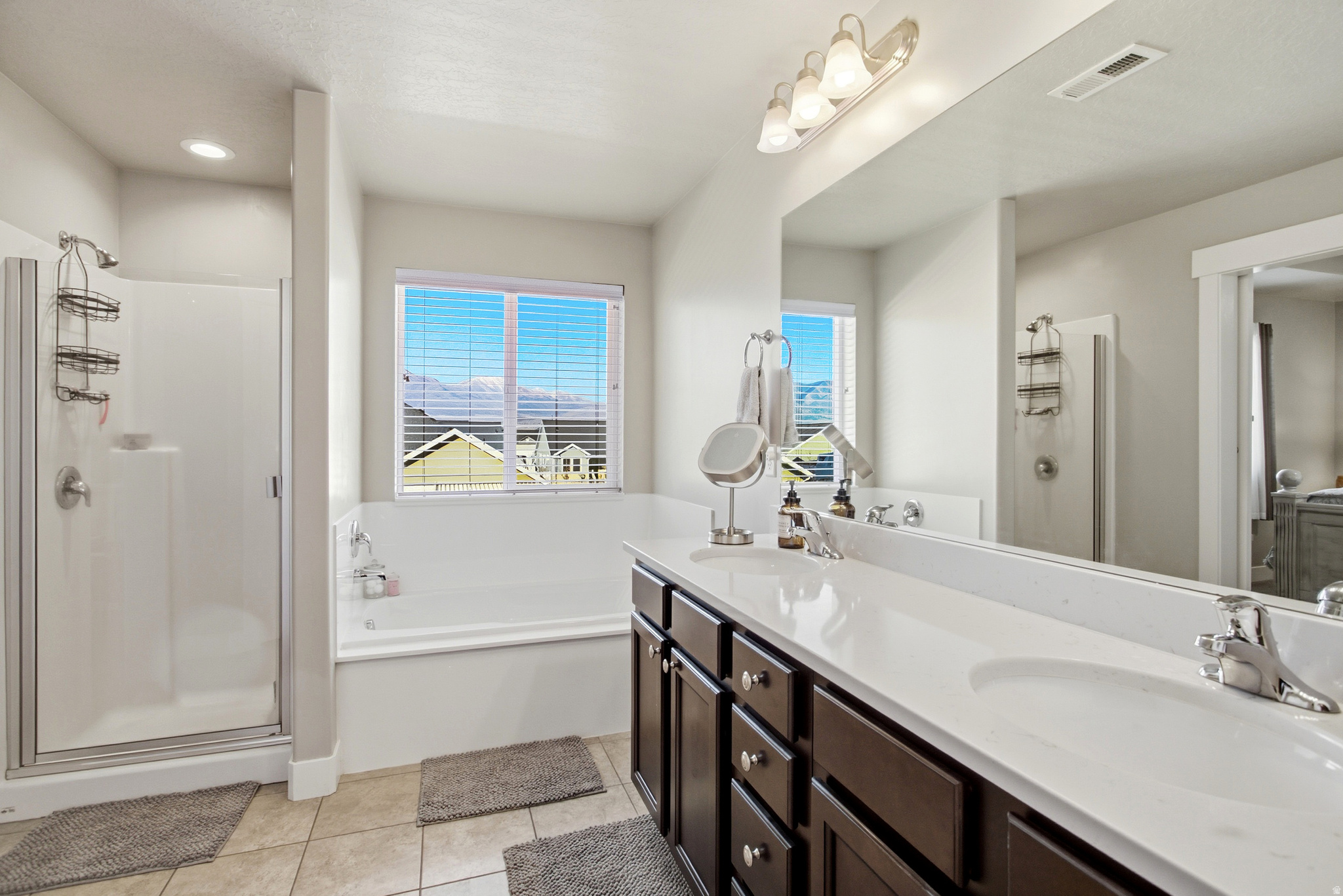 BRANDON PARK - Residential