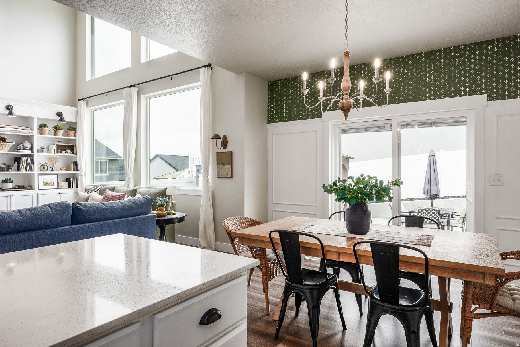 EAGLE POINT - Residential