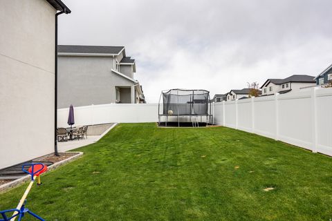 Tiny photo for 2857 E CARRIAGE HILL DR, Eagle Mountain, UT 84005 (MLS # 2154076)