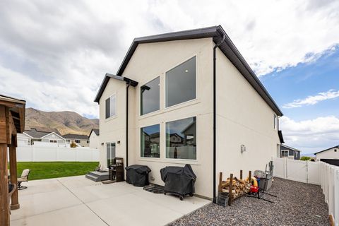 Tiny photo for 2857 E CARRIAGE HILL DR, Eagle Mountain, UT 84005 (MLS # 2154076)