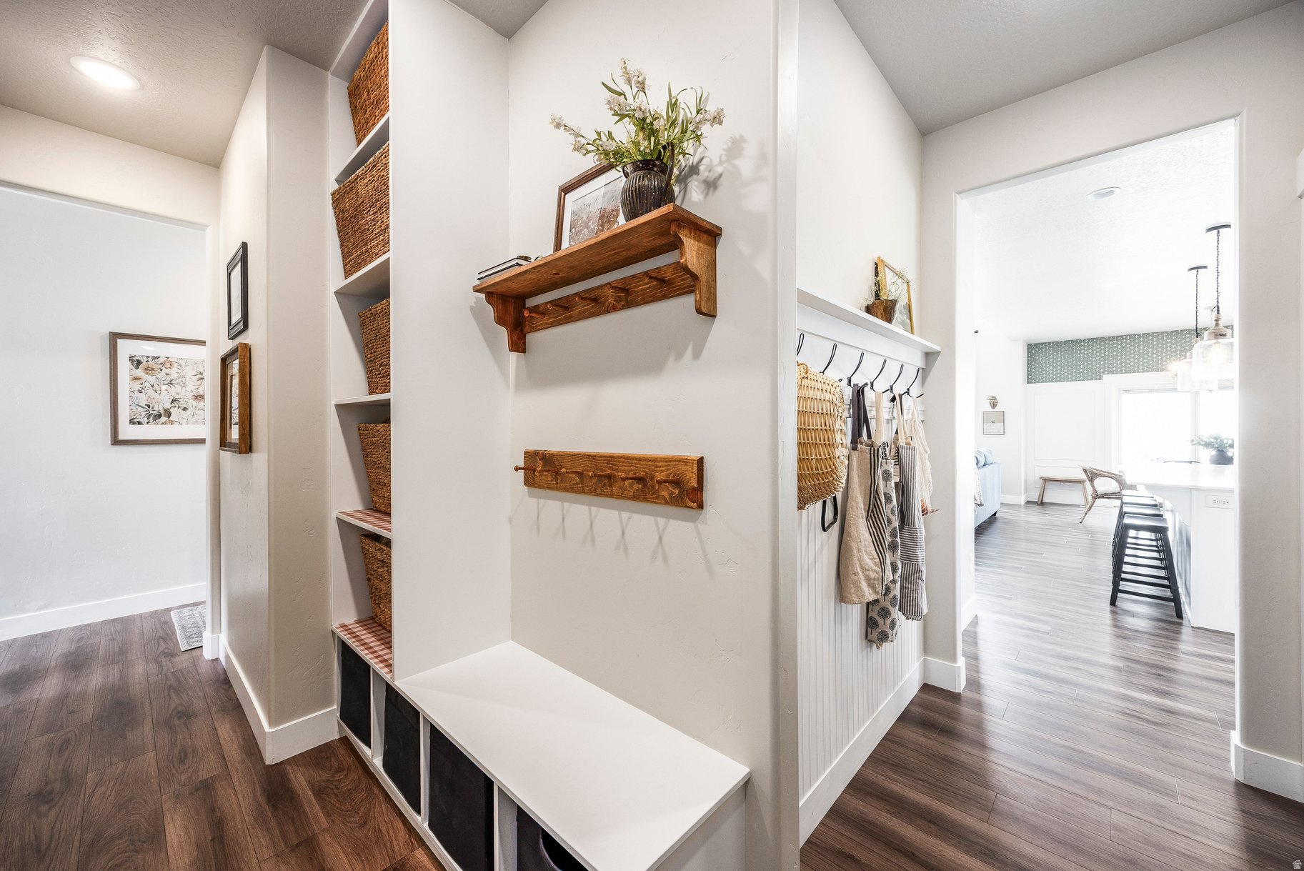 EAGLE POINT - Residential