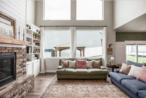 Tiny photo for 2857 E CARRIAGE HILL DR, Eagle Mountain, UT 84005 (MLS # 2154076)