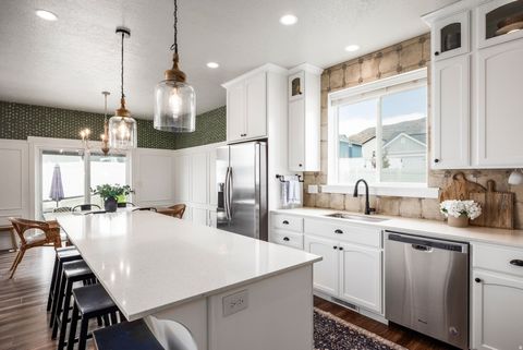 Tiny photo for 2857 E CARRIAGE HILL DR, Eagle Mountain, UT 84005 (MLS # 2154076)