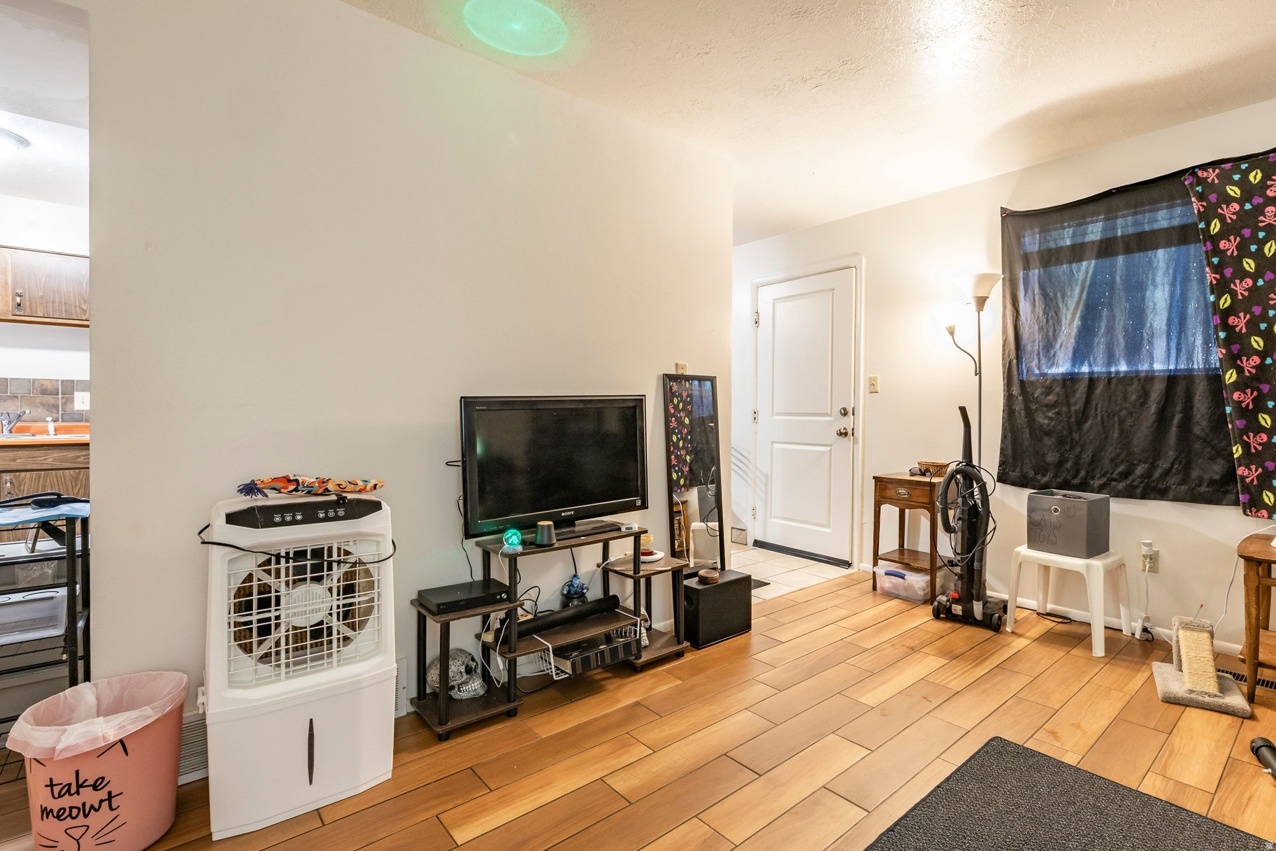 PARKWOOD ESTATES - Residential Income