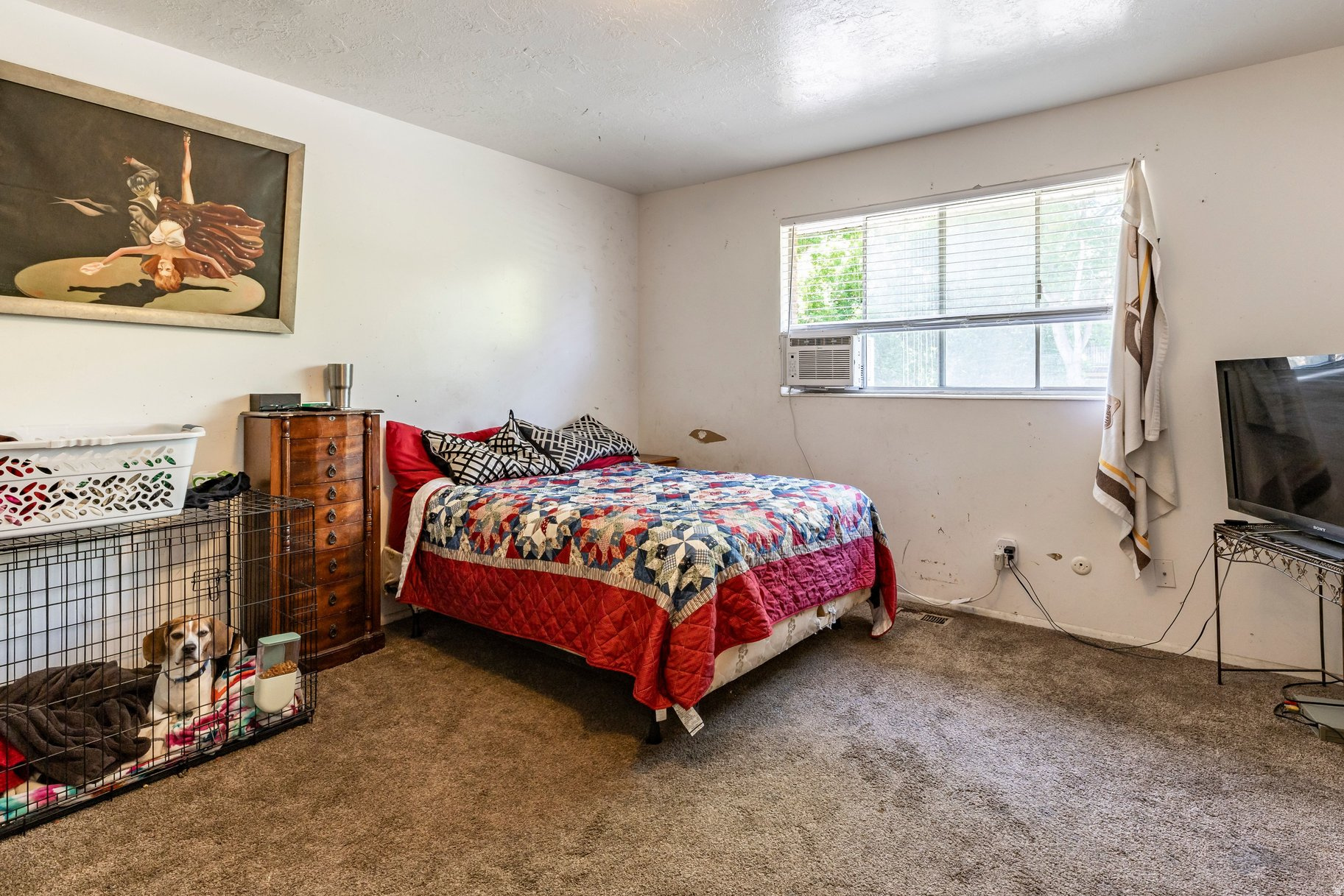 PARKWOOD ESTATES - Residential Income