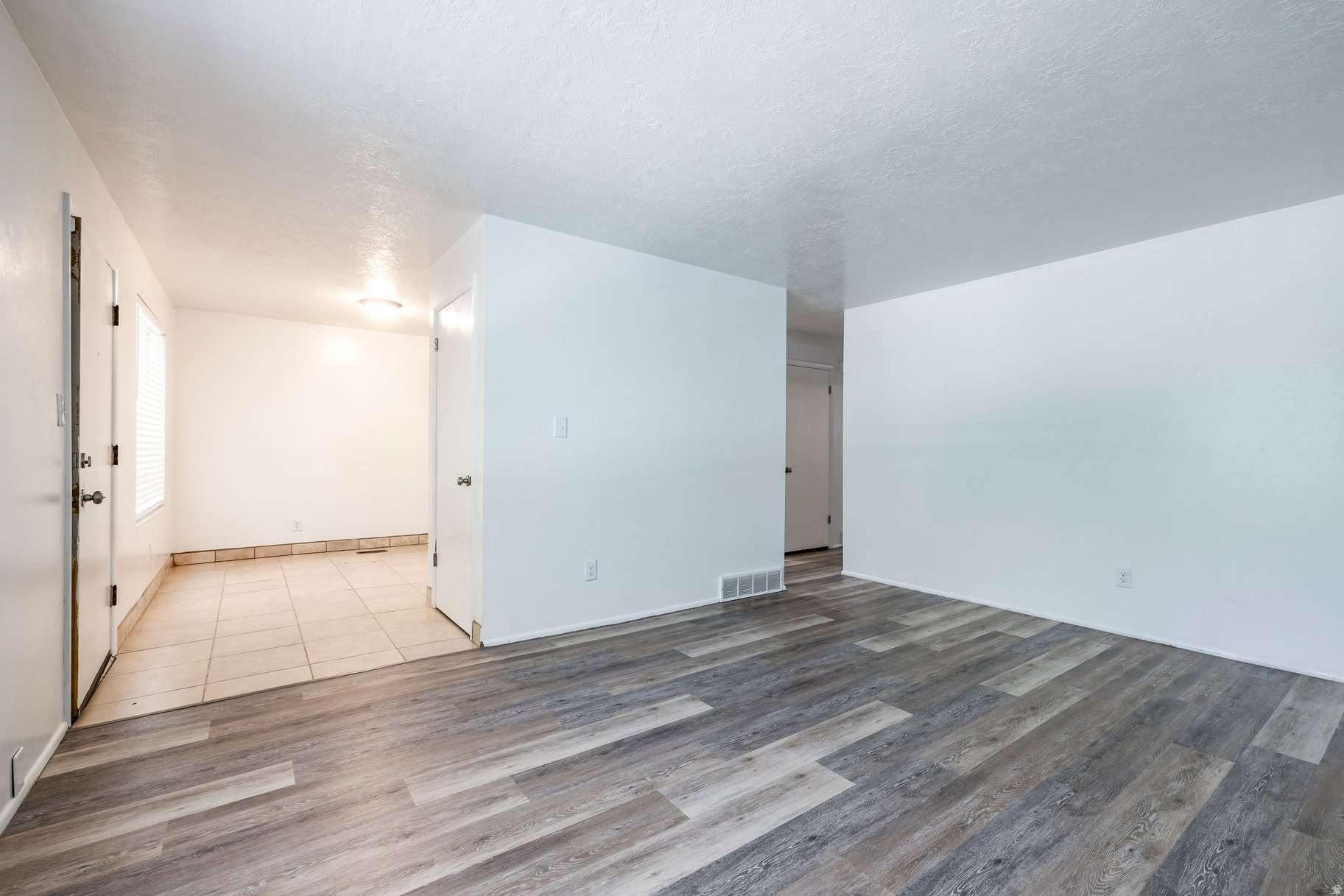 PARKWOOD ESTATES - Residential Income