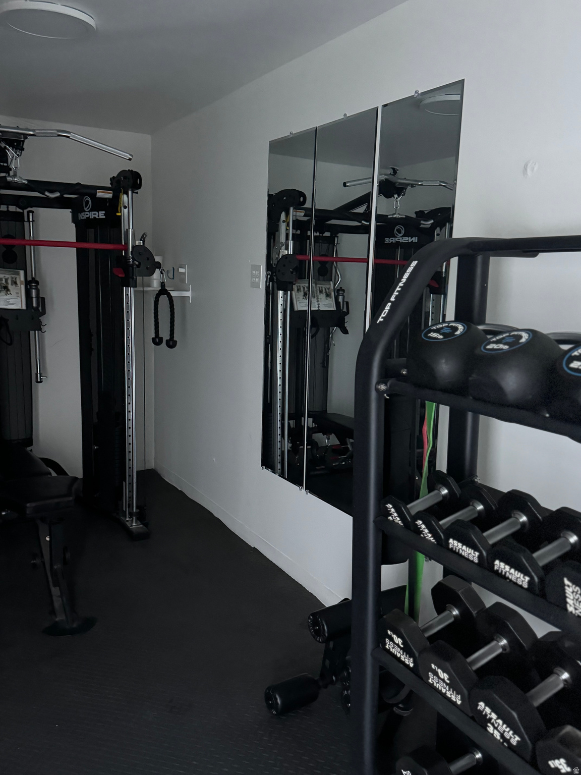 COUNTRY LIVING #1 - Residential