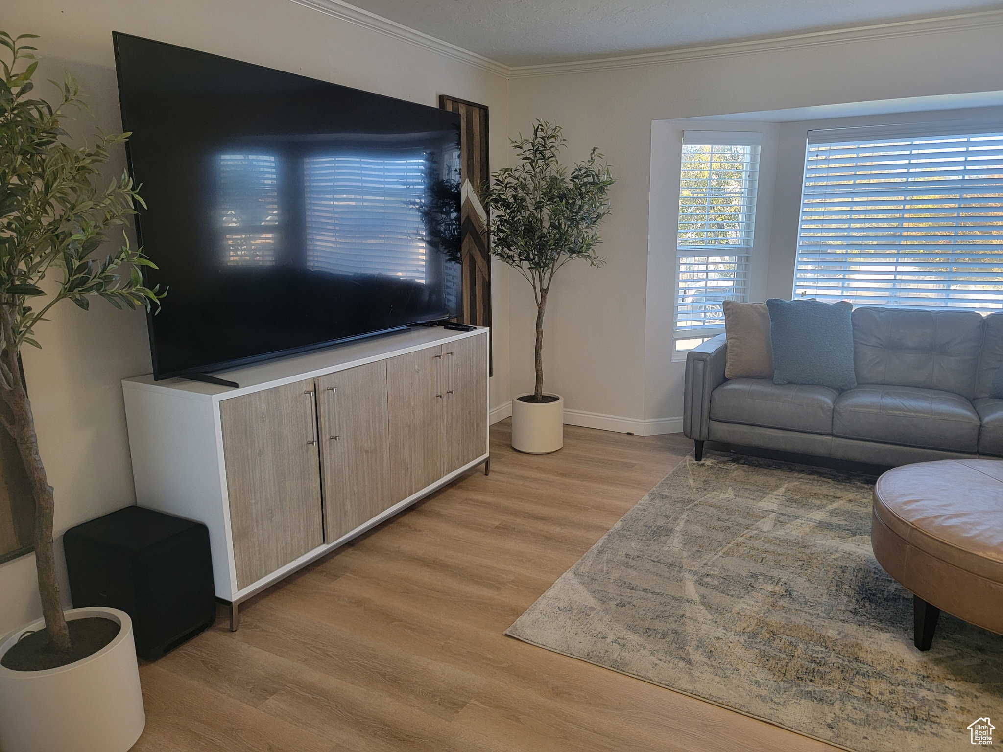 COUNTRY LIVING #1 - Residential