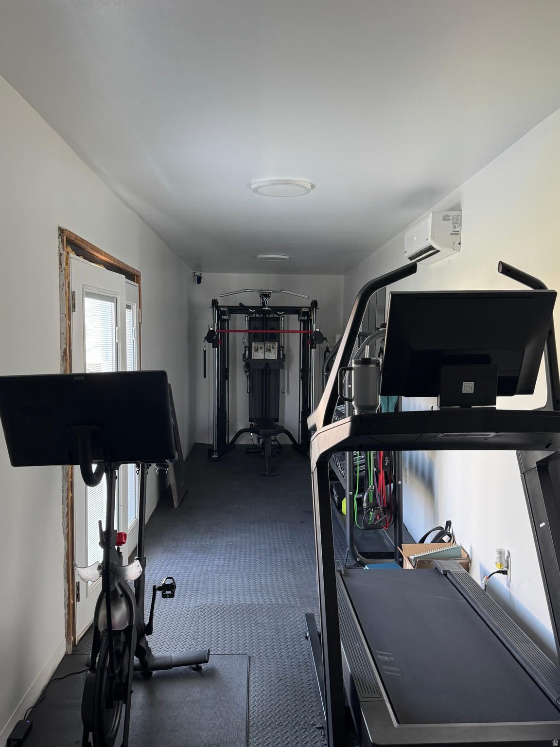 COUNTRY LIVING #1 - Residential