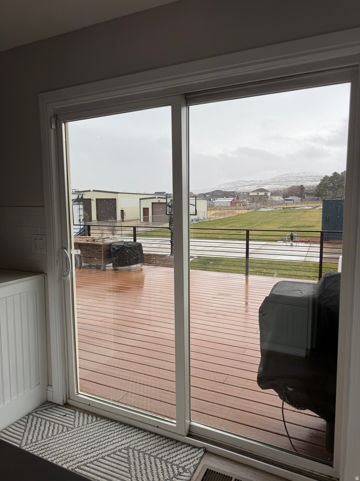 COUNTRY LIVING #1 - Residential