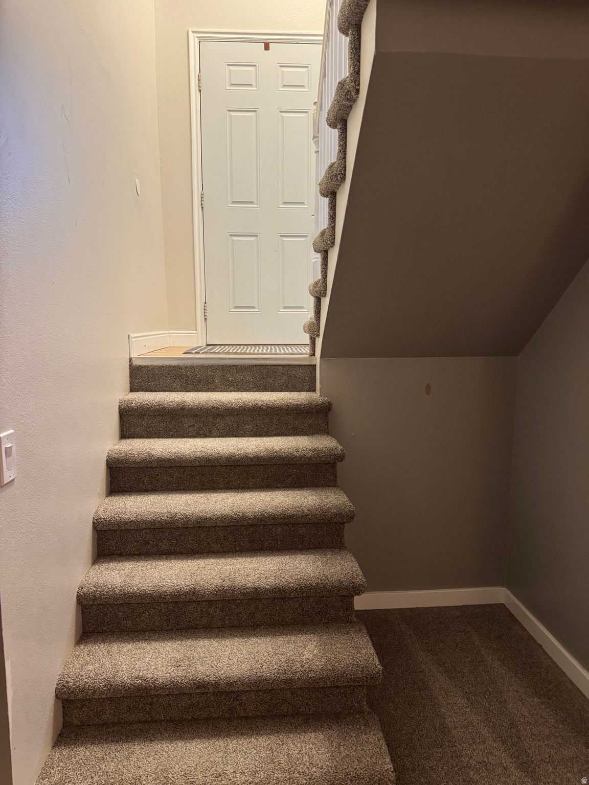 COUNTRY LIVING #1 - Residential