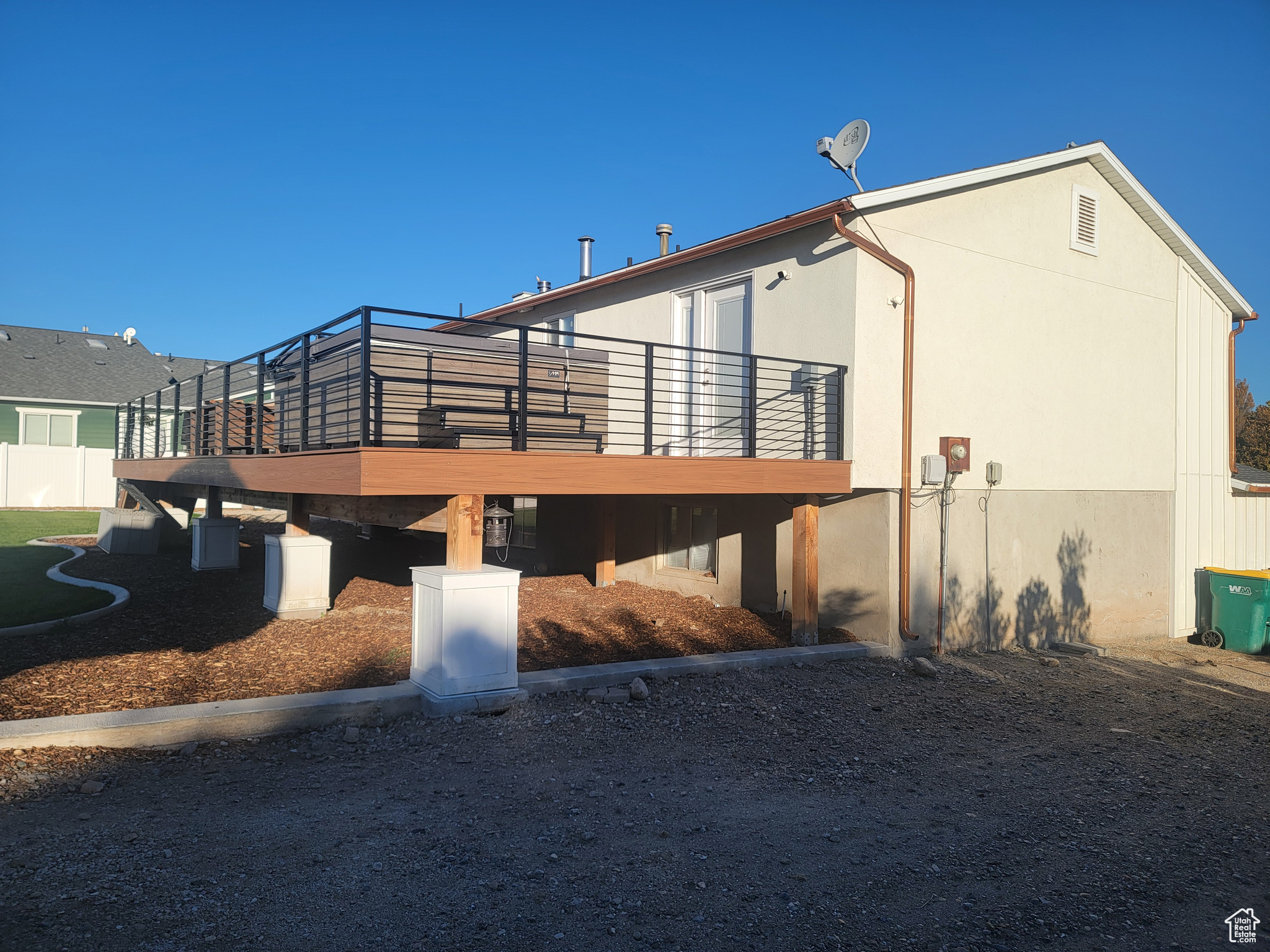 COUNTRY LIVING #1 - Residential