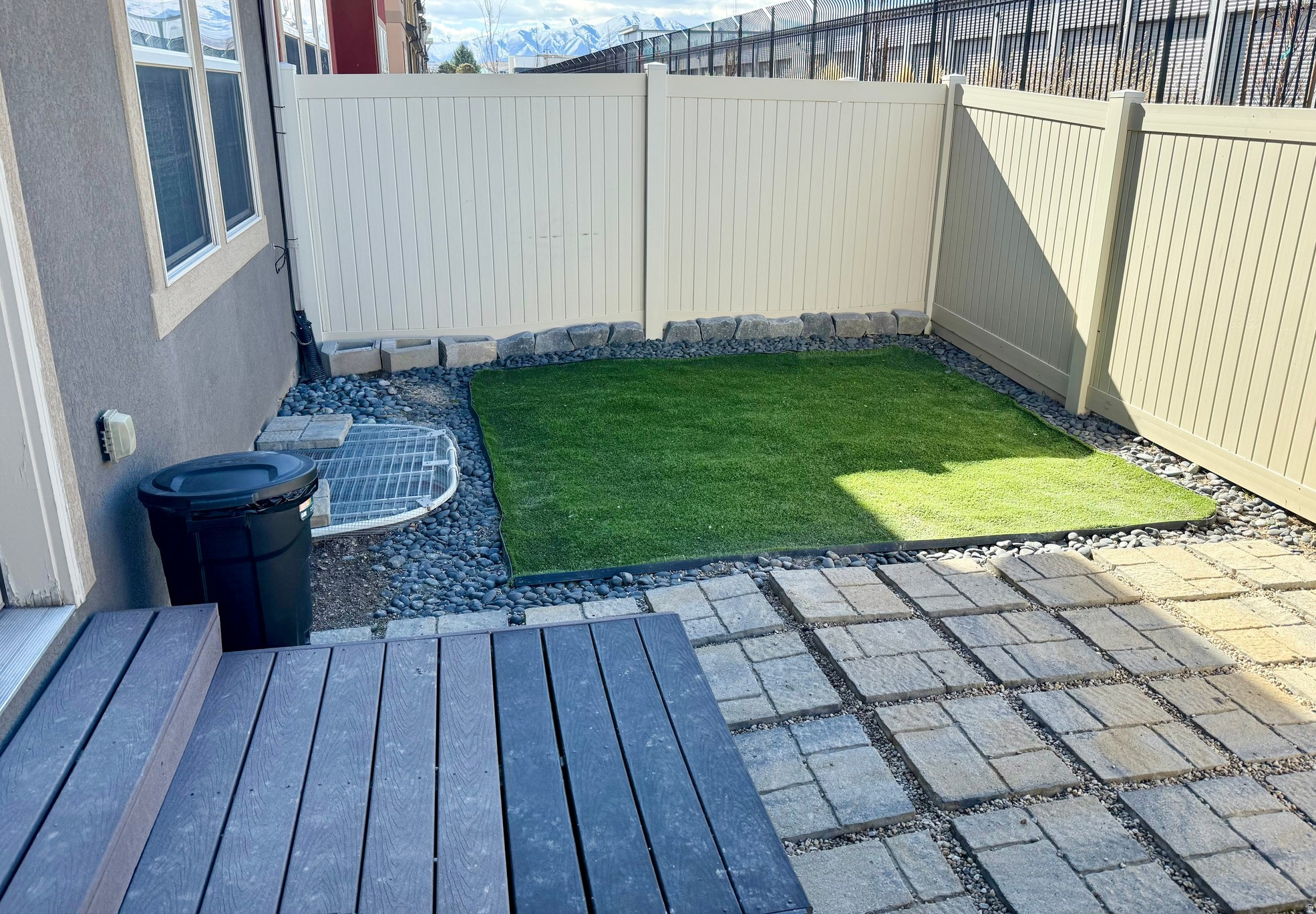 THE GABLES AT SARATOGA SPRINGS - Residential