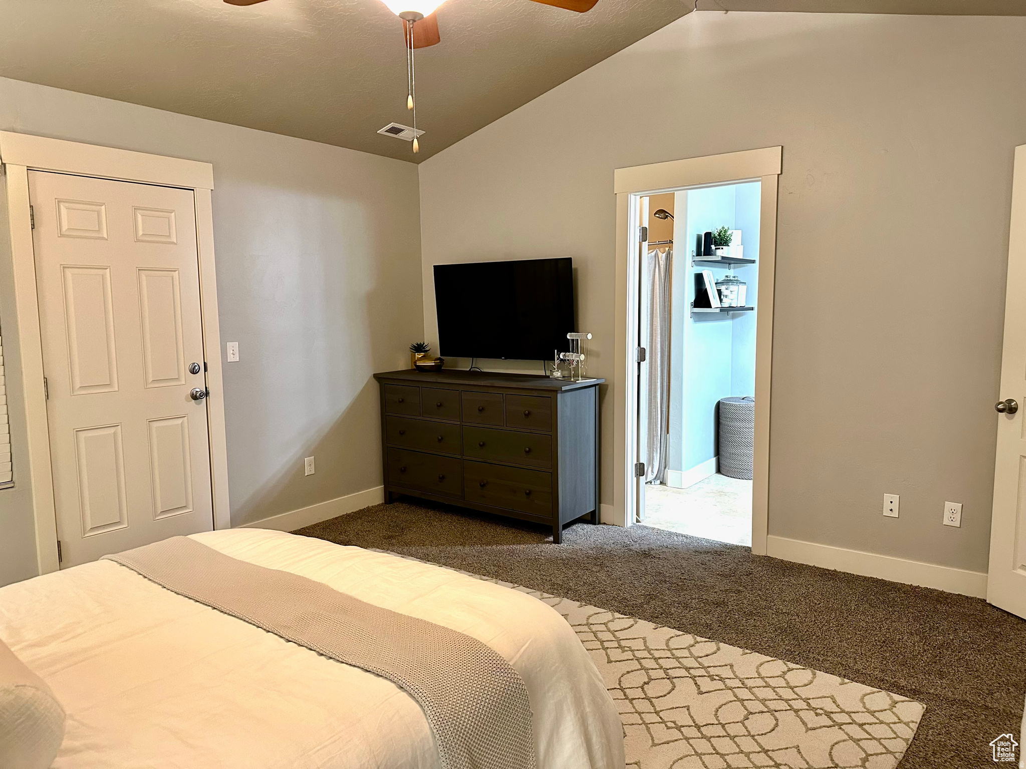 THE GABLES AT SARATOGA SPRINGS - Residential