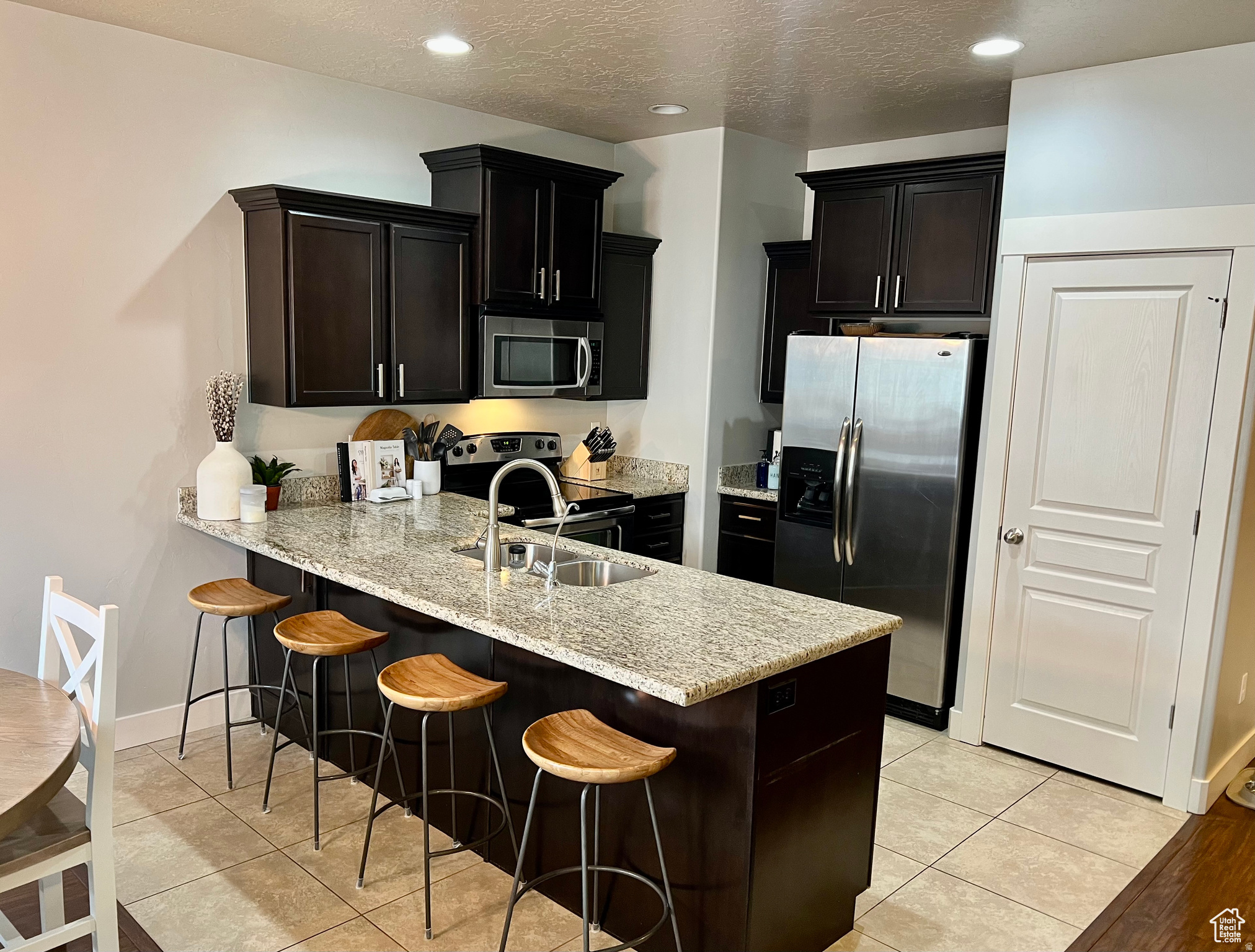 THE GABLES AT SARATOGA SPRINGS - Residential