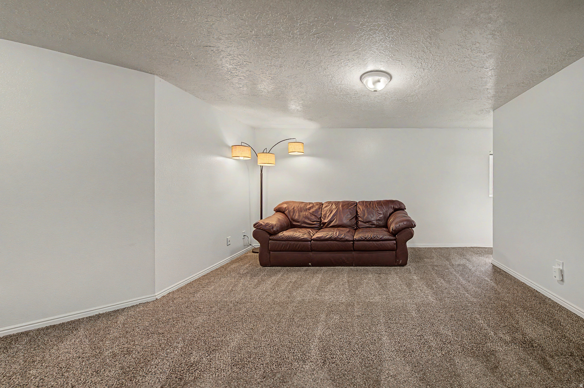 EASTRIDGE - Residential Income
