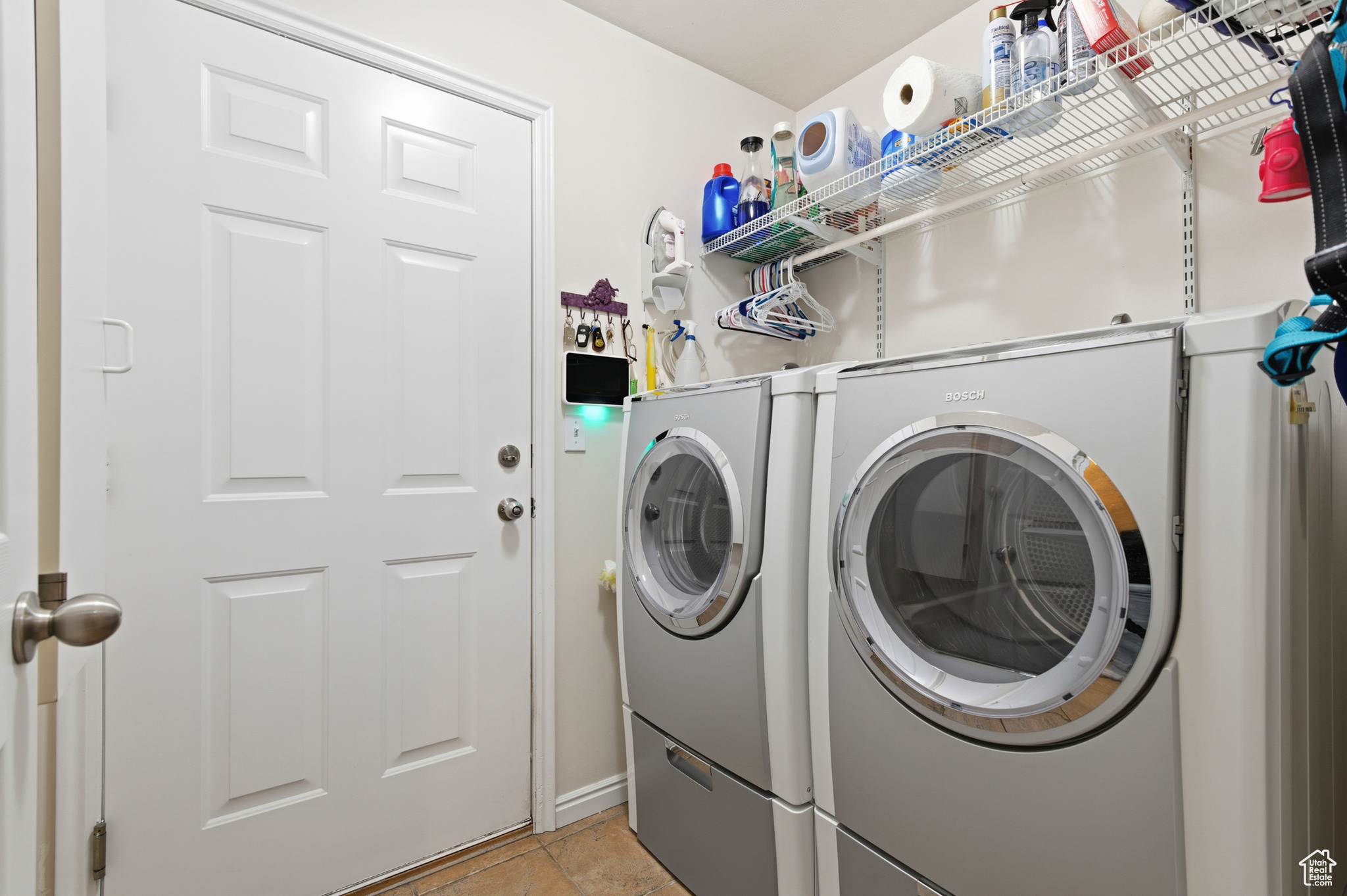 SPRING HOLLOW - Residential