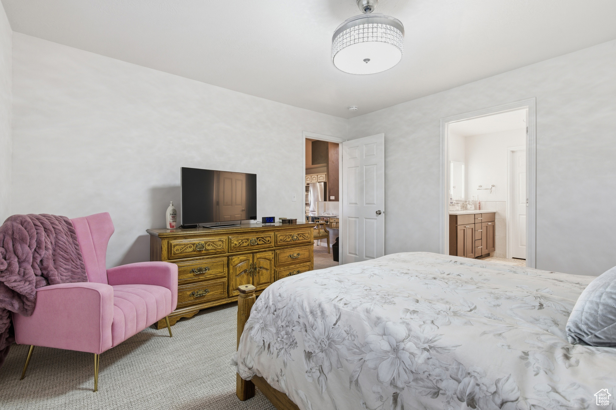 SPRING HOLLOW - Residential