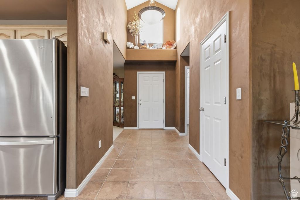 Photo of 6987 OVERVIEW WAY, West Jordan, UT 84084 (MLS # 2119514)