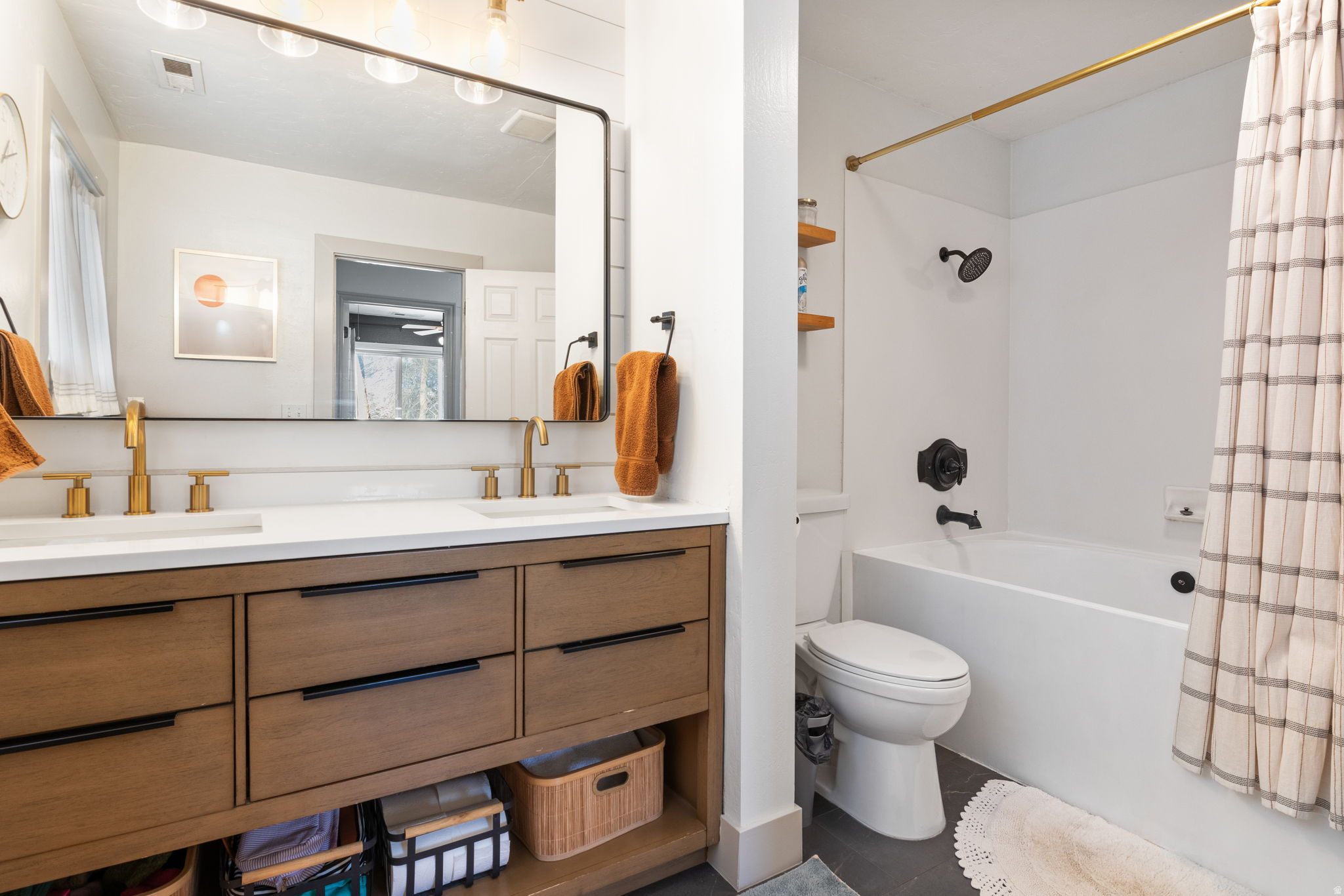 BOARDWALK TOWNHOMES - Residential