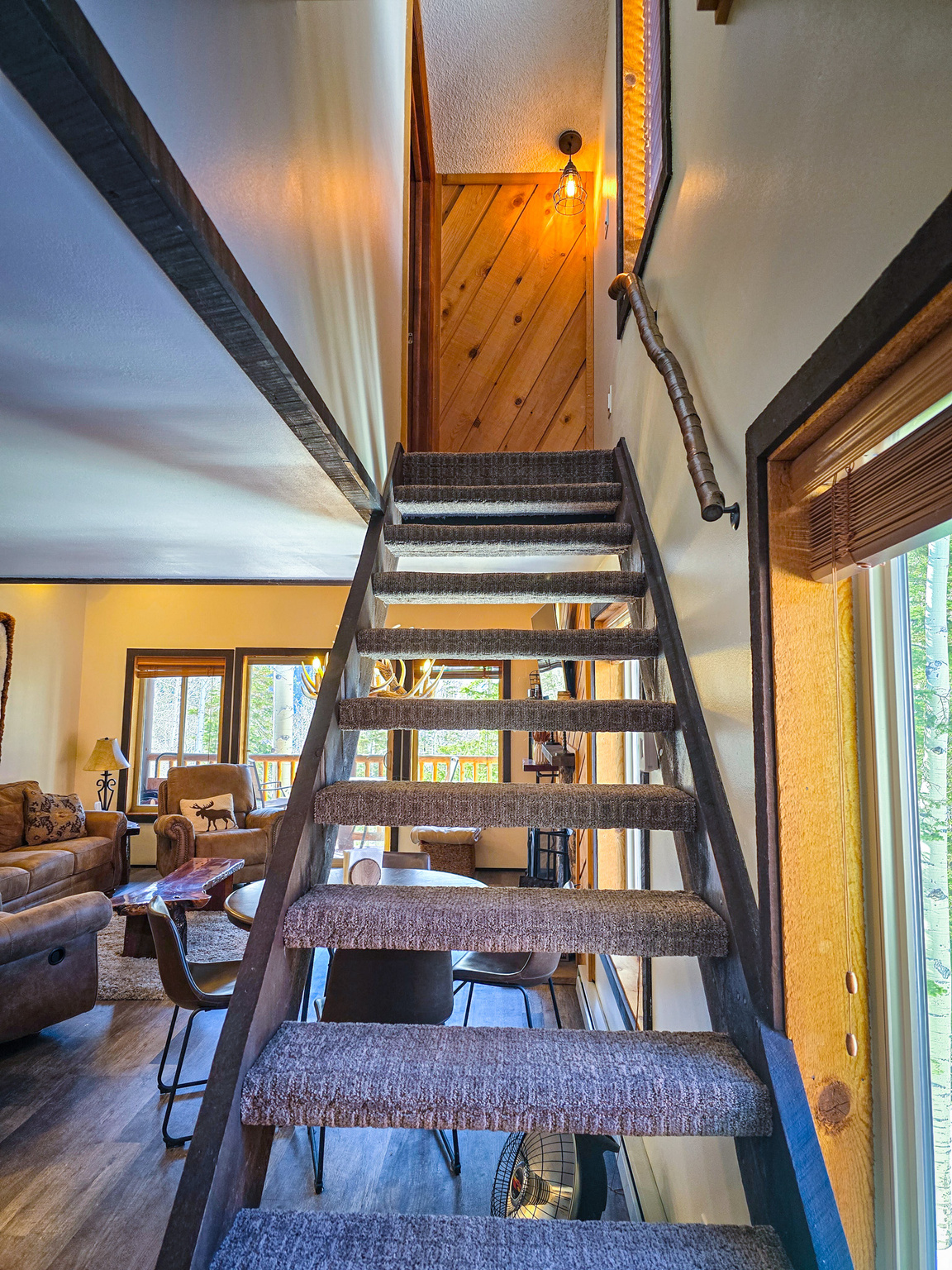 SNOWFLAKE CONDOMINIUMS - Residential