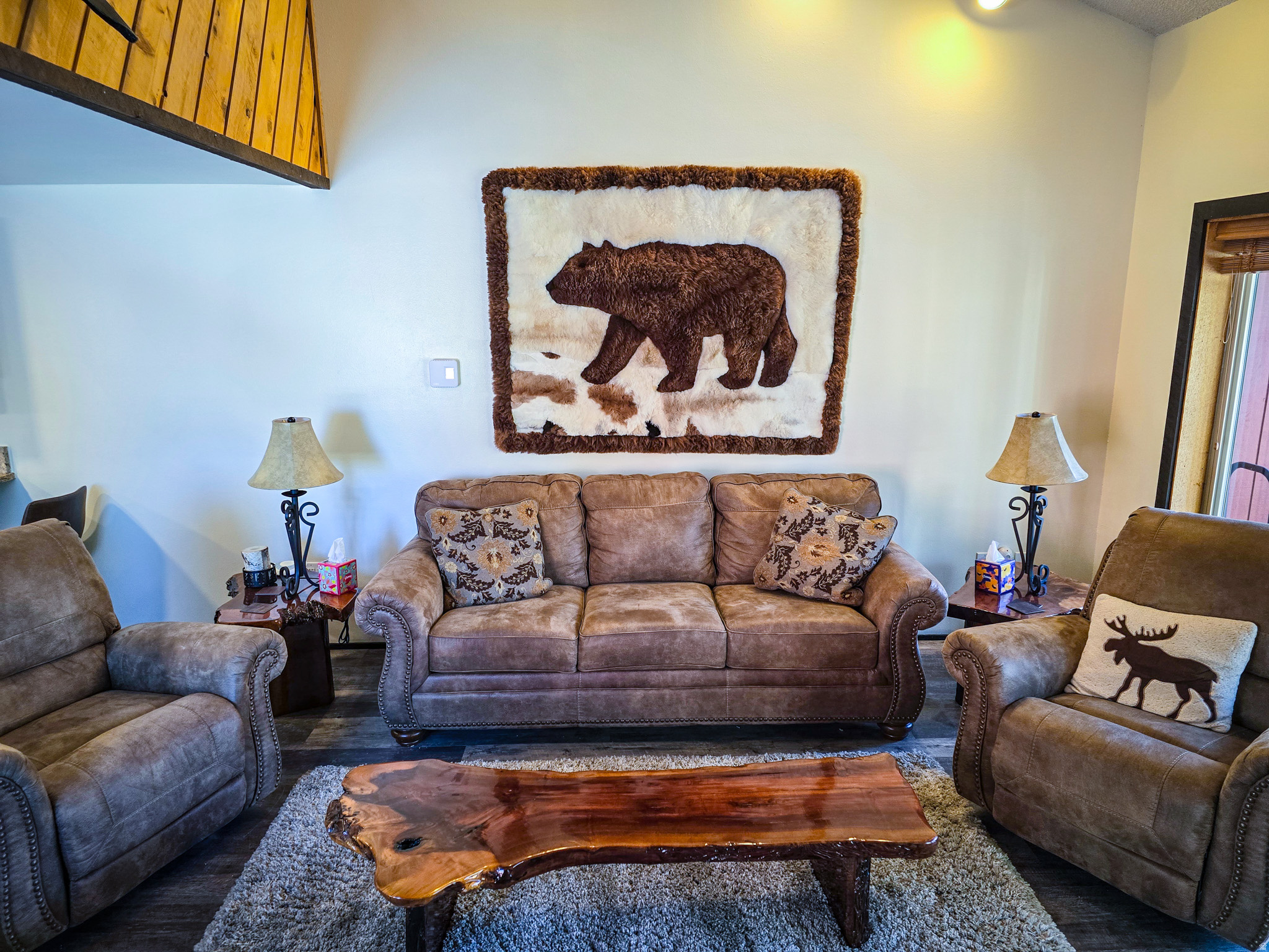 SNOWFLAKE CONDOMINIUMS - Residential