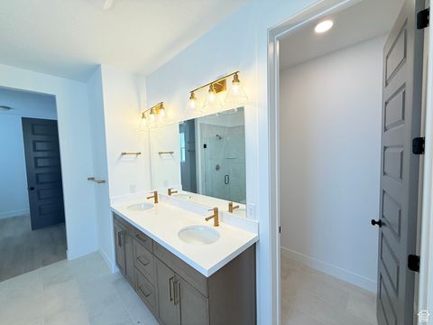 Tiny photo for 624 N LEGEND CIR #480, Mapleton, UT 84664 (MLS # 2112170)