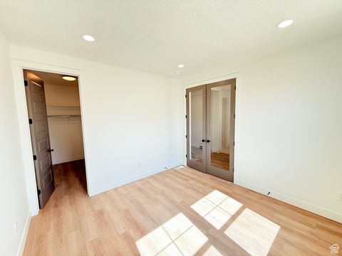 Tiny photo for 624 N LEGEND CIR #480, Mapleton, UT 84664 (MLS # 2112170)