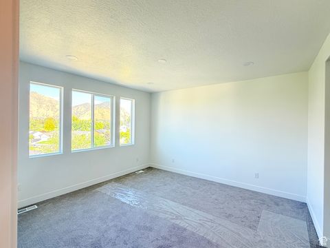 Tiny photo for 624 N LEGEND CIR #480, Mapleton, UT 84664 (MLS # 2112170)