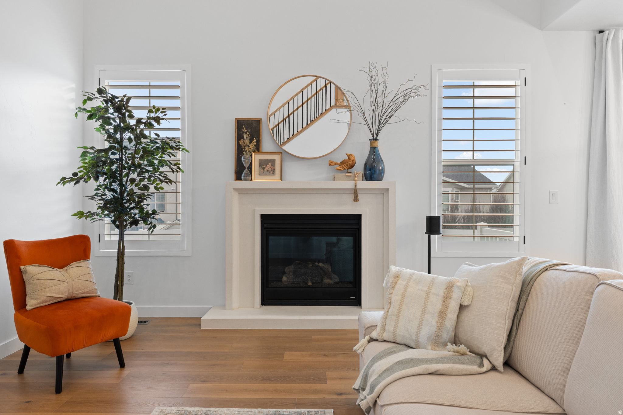 OVERLAND - Residential