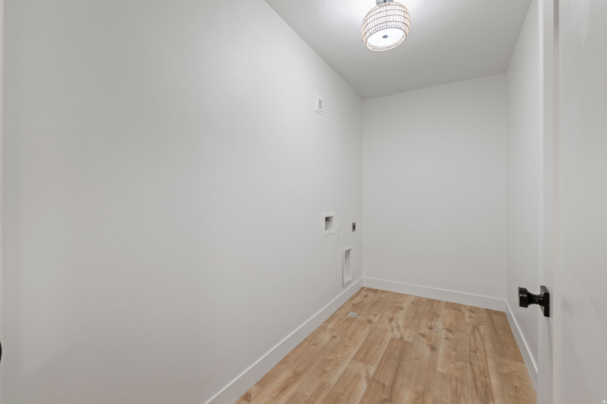 OVERLAND - Residential