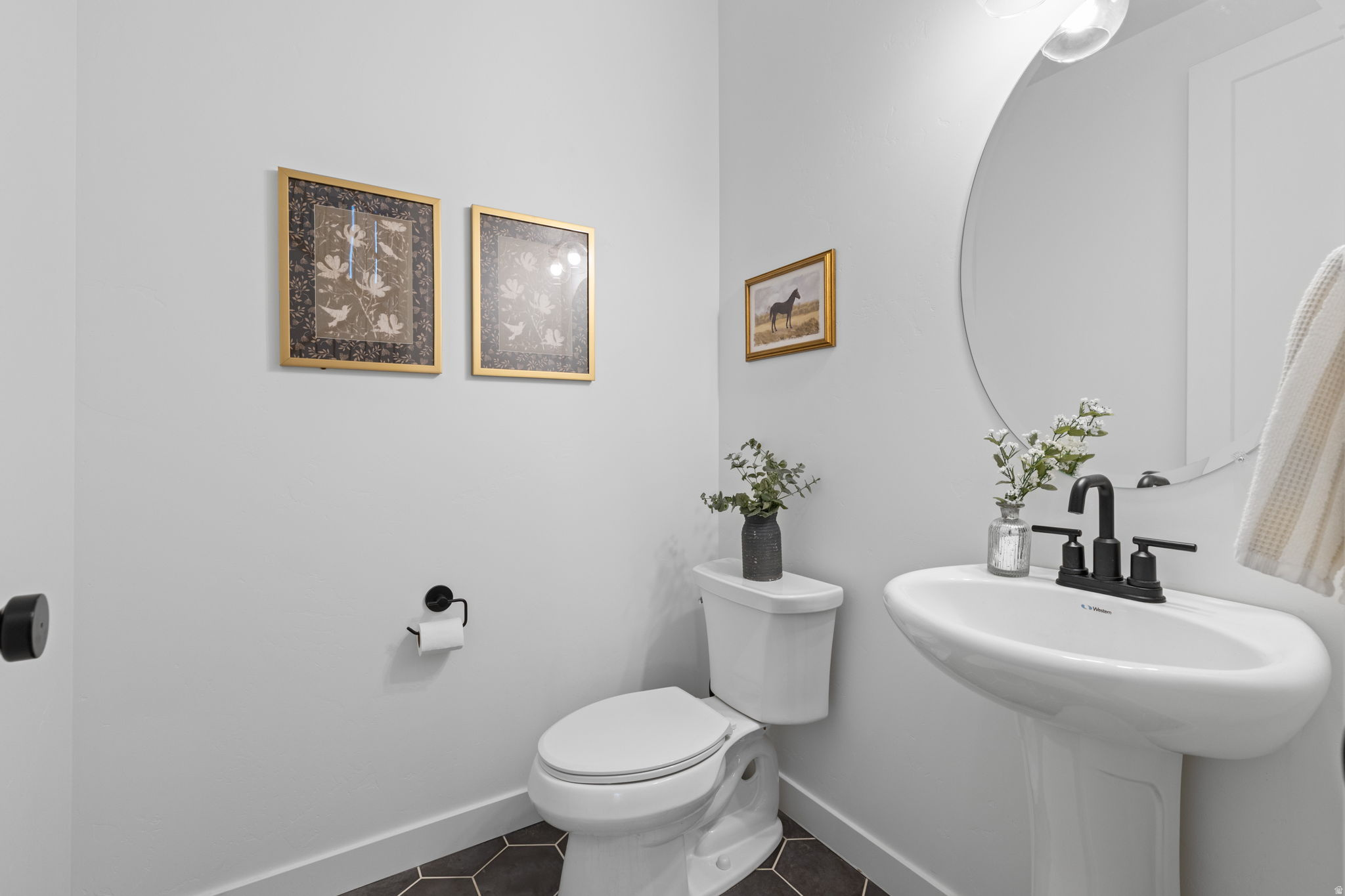 OVERLAND - Residential