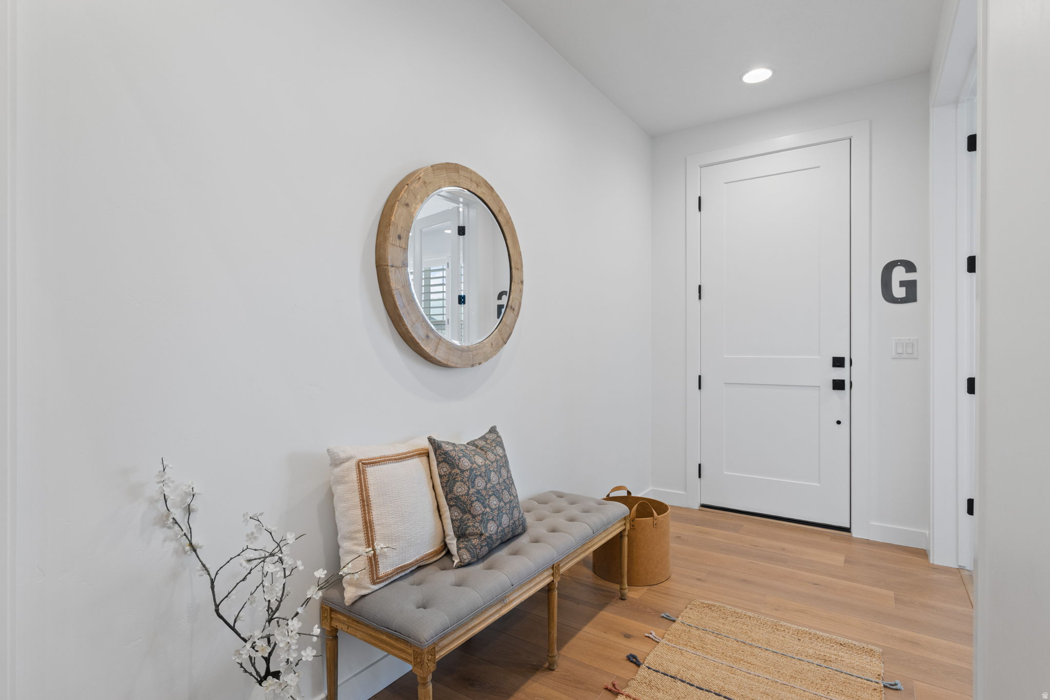 OVERLAND - Residential