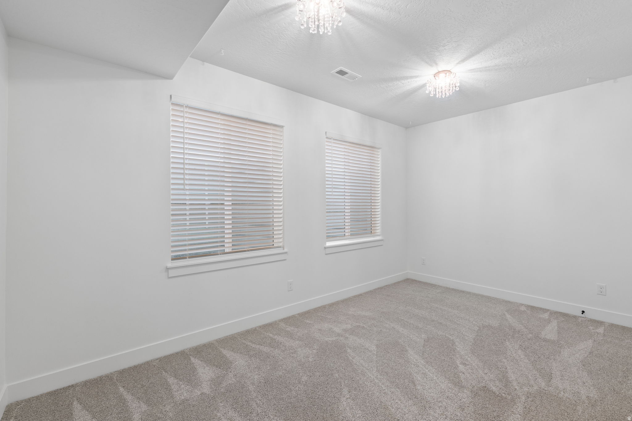 OVERLAND - Residential