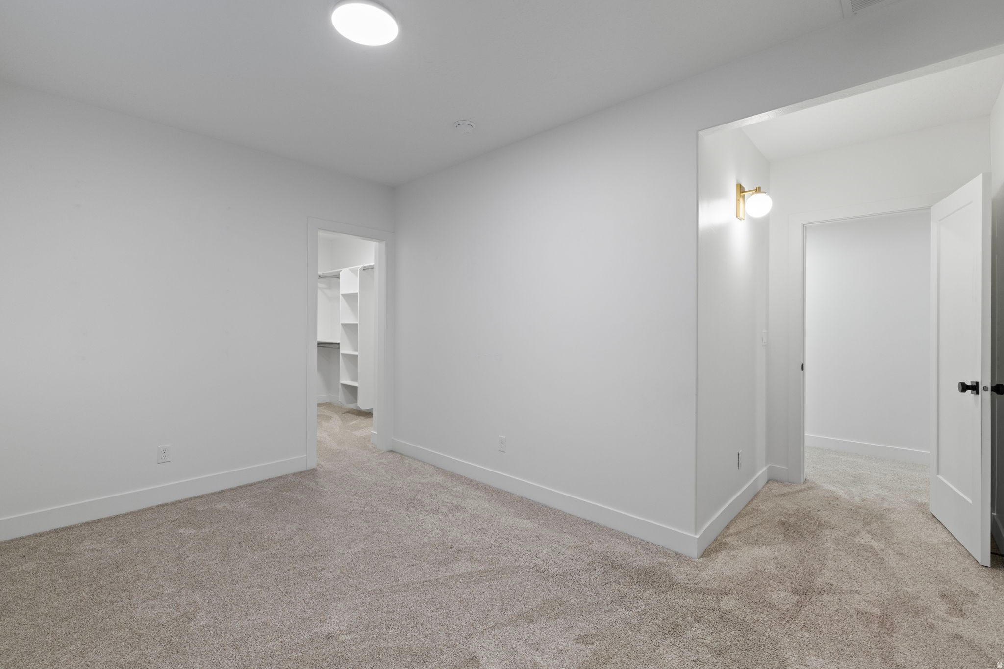 OVERLAND - Residential