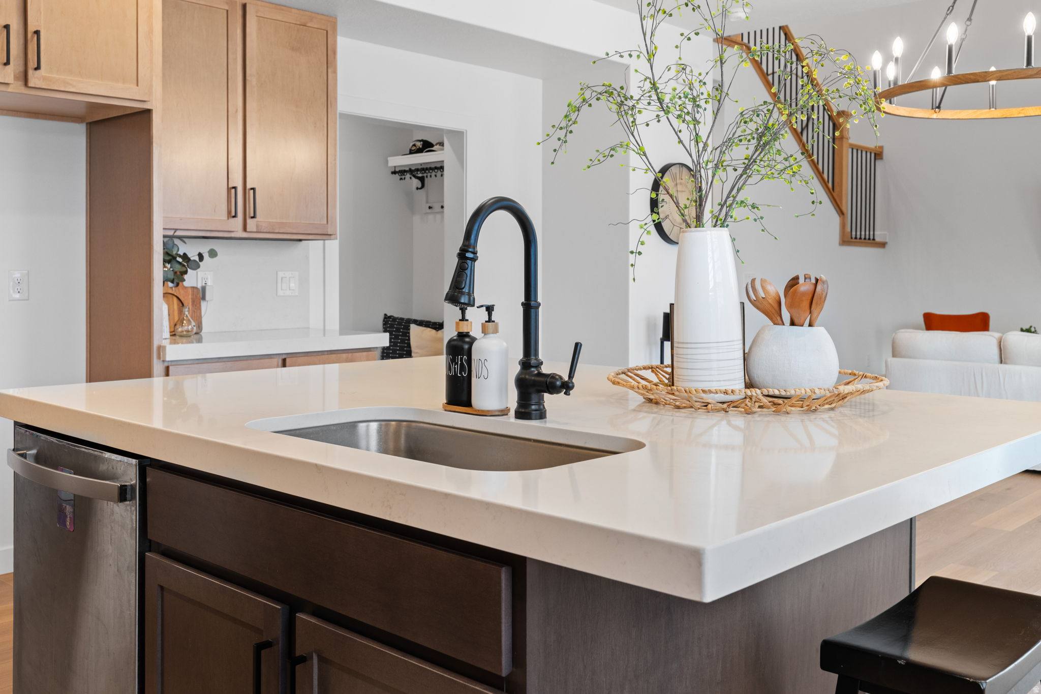 OVERLAND - Residential