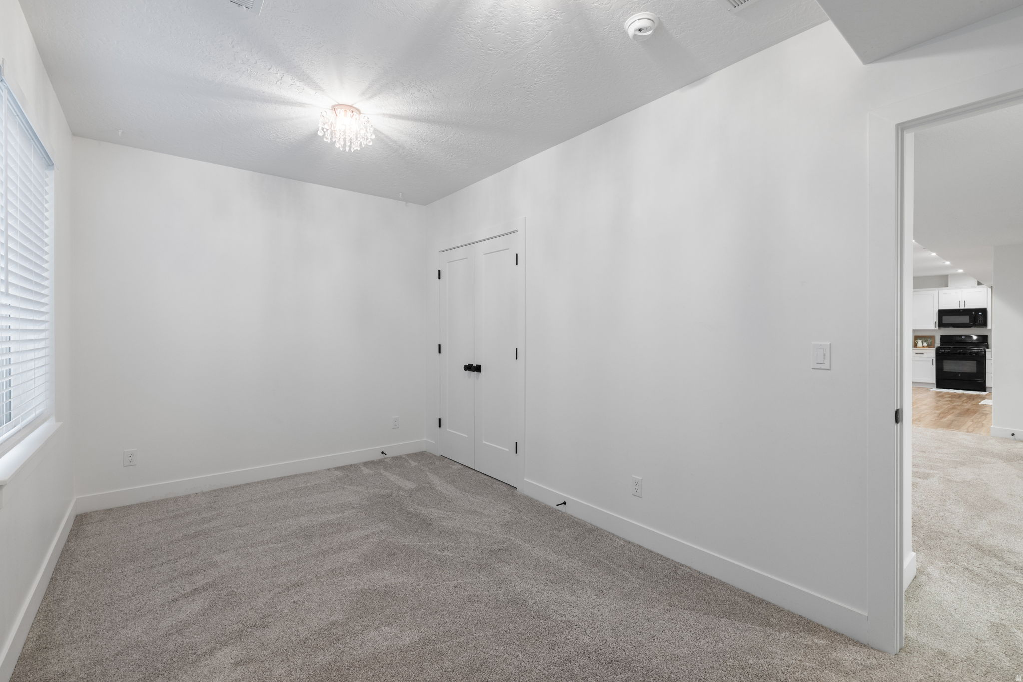 OVERLAND - Residential