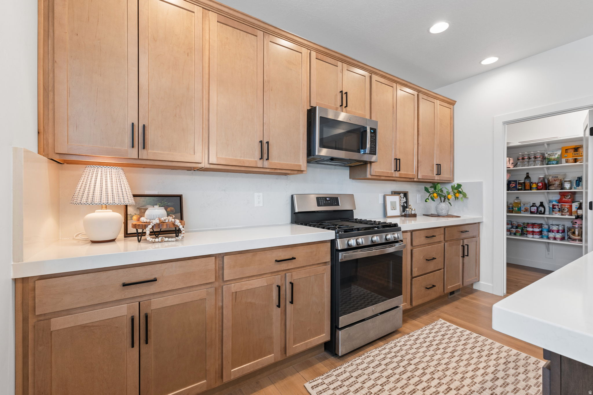 OVERLAND - Residential