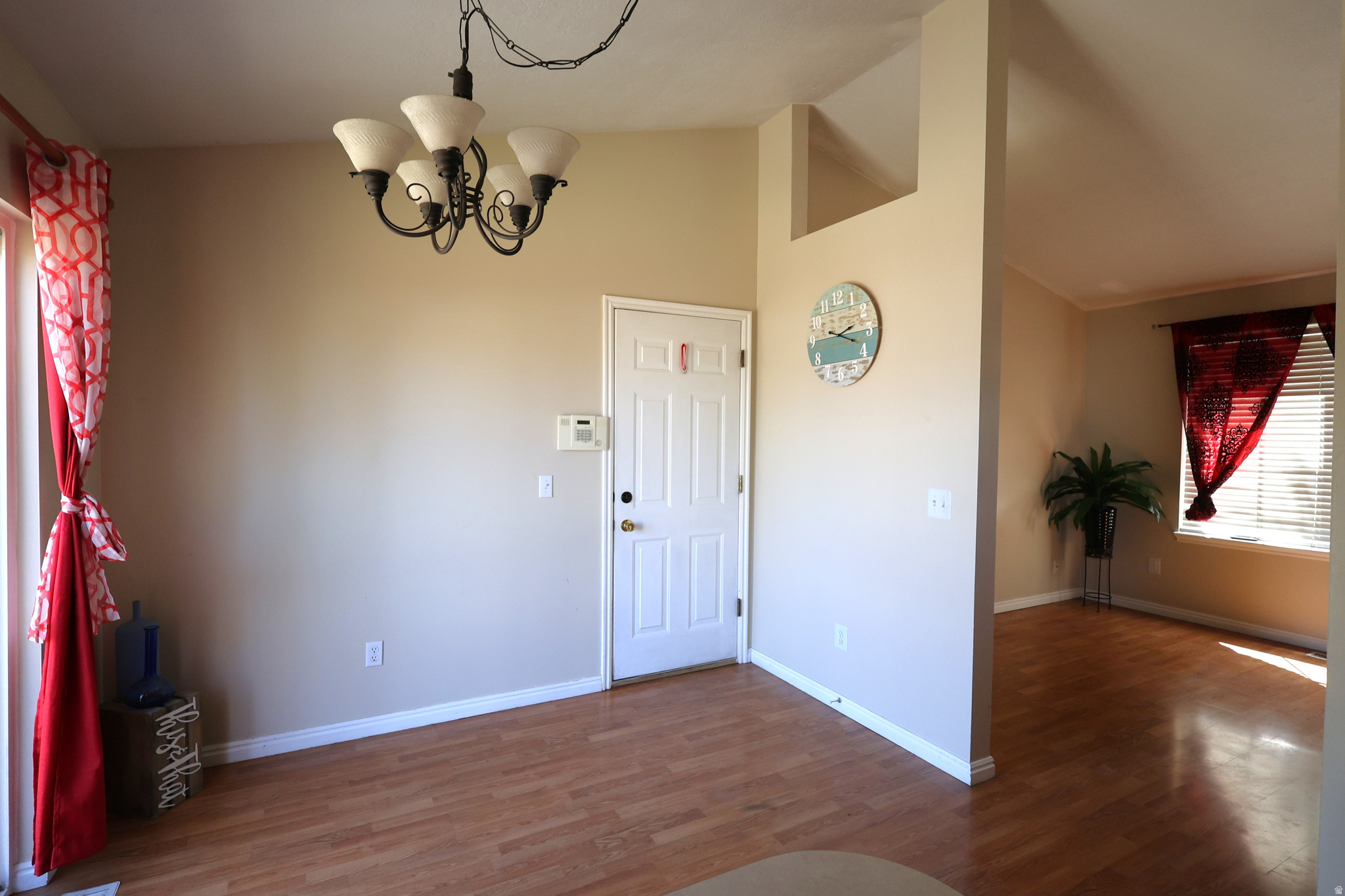 WEST HILLS - Residential