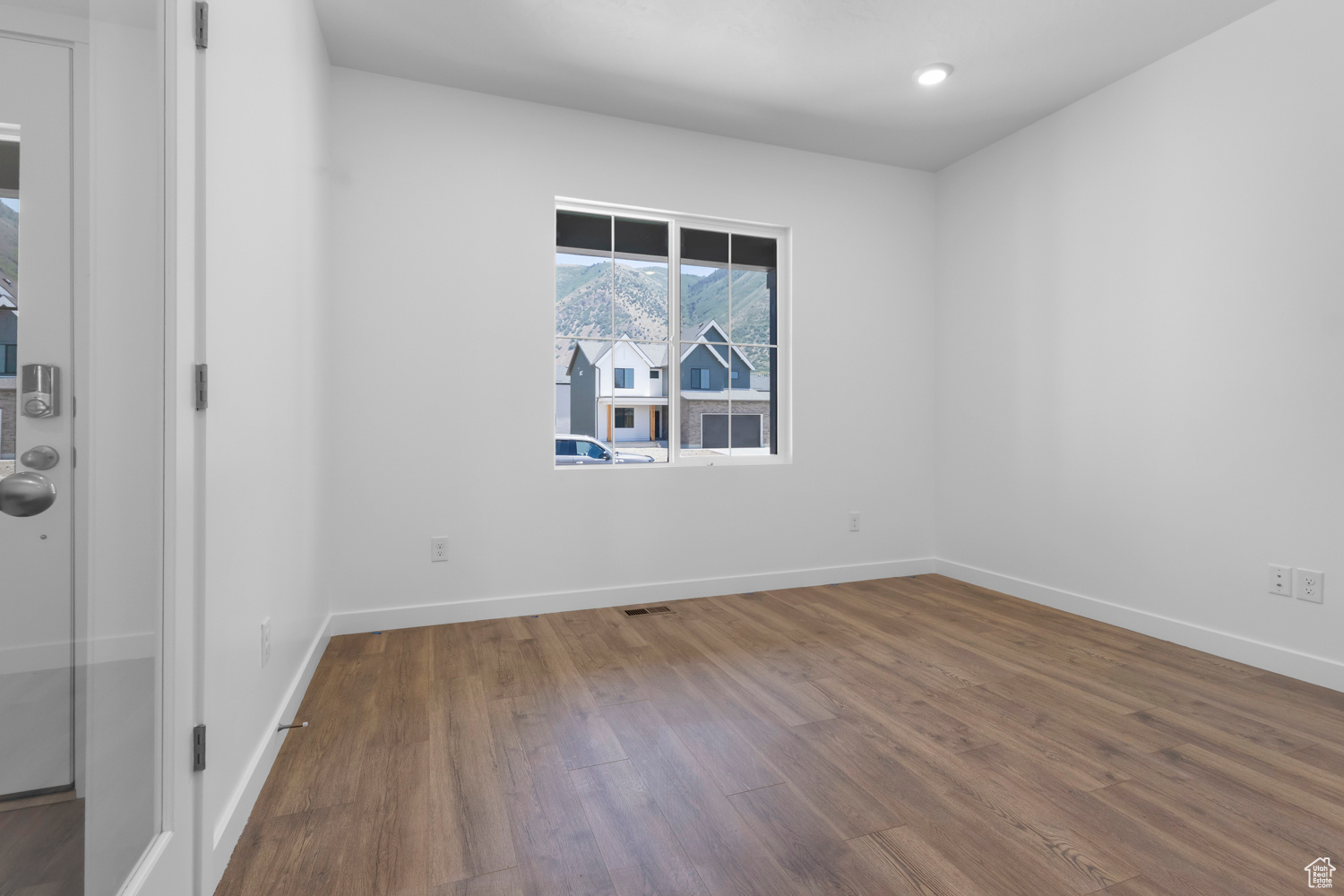VIRIDIAN - Residential