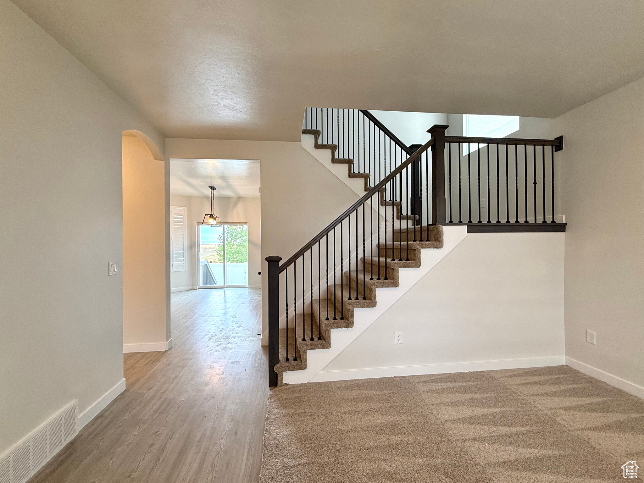 1989 N MANTLE WAY